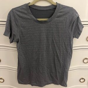Lululemon relaxed swiftly breathe short sleeve